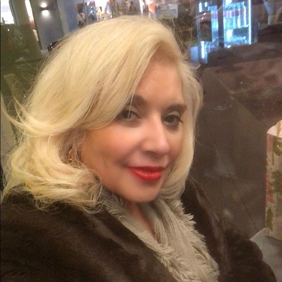 Meet your Posher, Joei - Picture 1 of 1